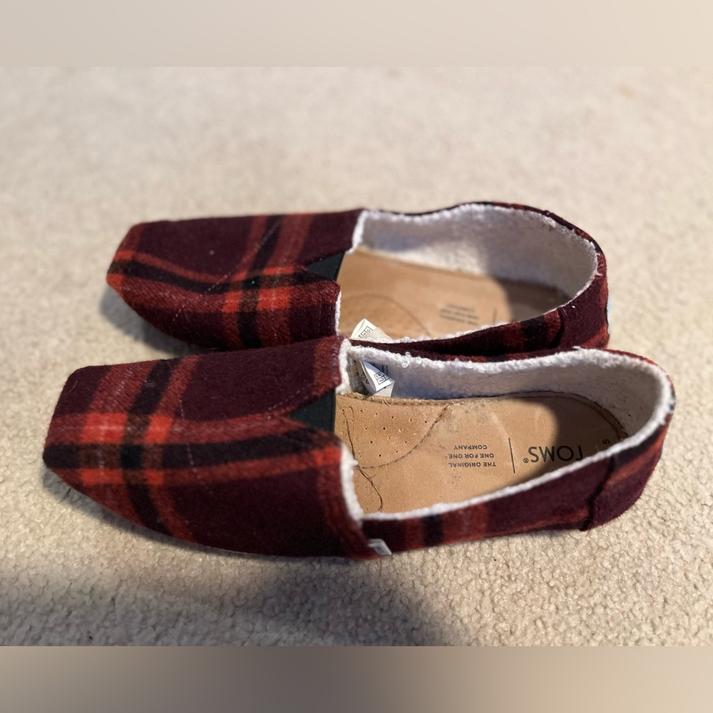 Toms Women's Plaid Slip-On Shoes in Burgundy and Black